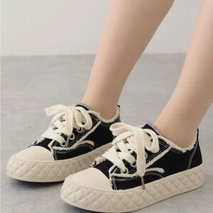 Black and Cream Casual Sneakers